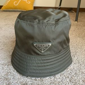 AUTHENTIC PRADA BUCKET HAT